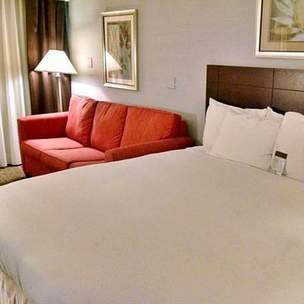 מלון Doubletree By Hilton רוקי מאונט חדר תמונה