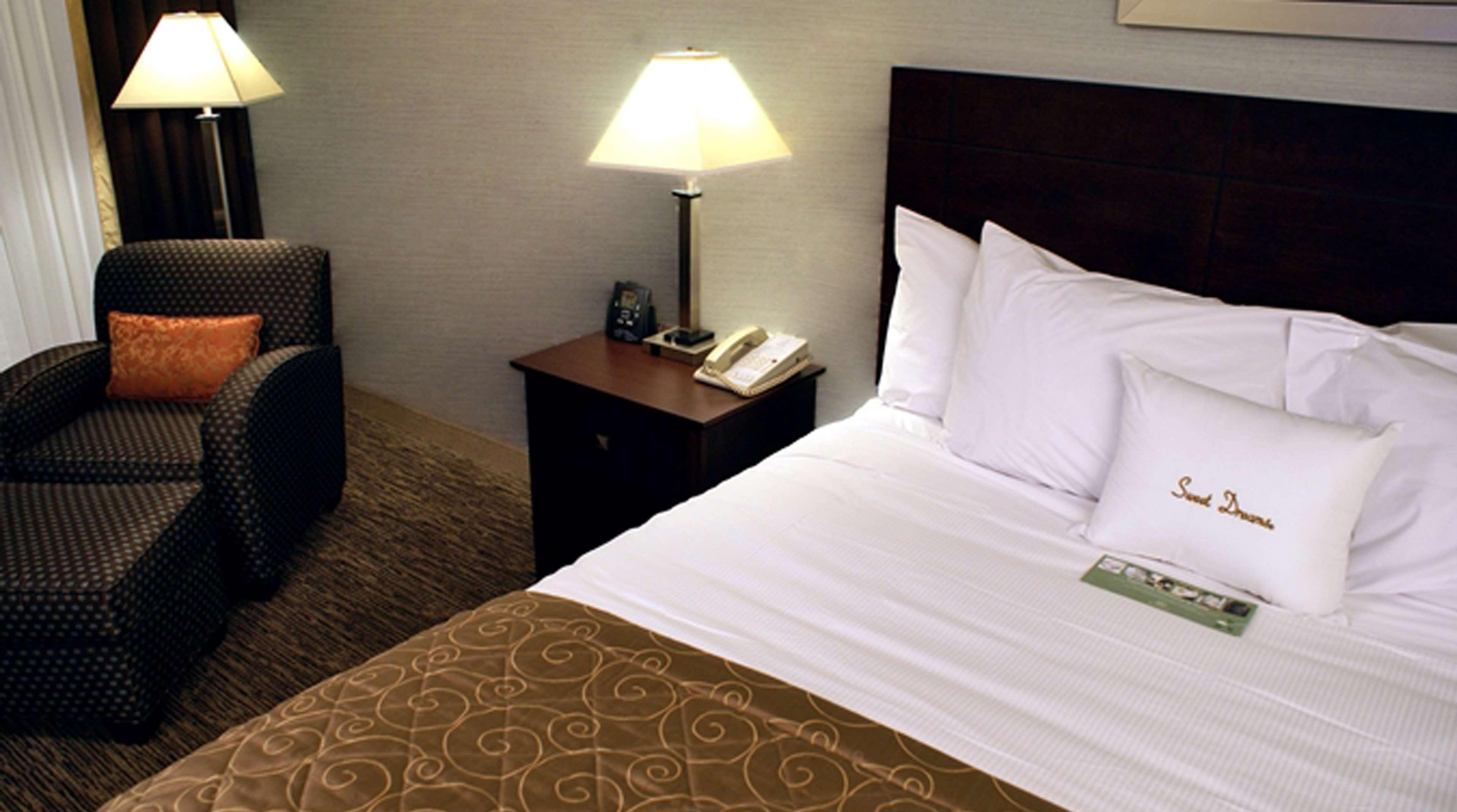 מלון Doubletree By Hilton רוקי מאונט מראה חיצוני תמונה