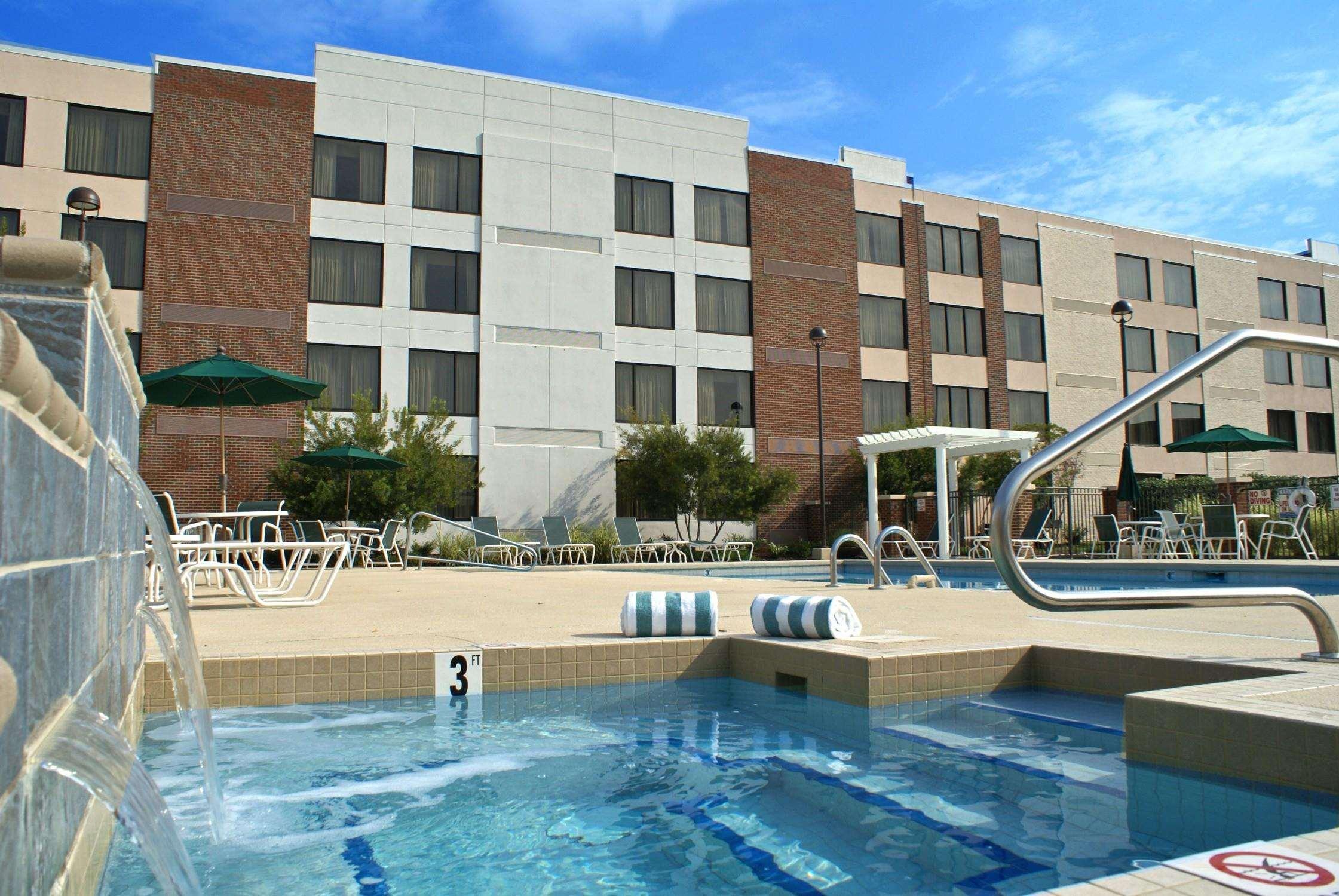 מלון Doubletree By Hilton רוקי מאונט מראה חיצוני תמונה