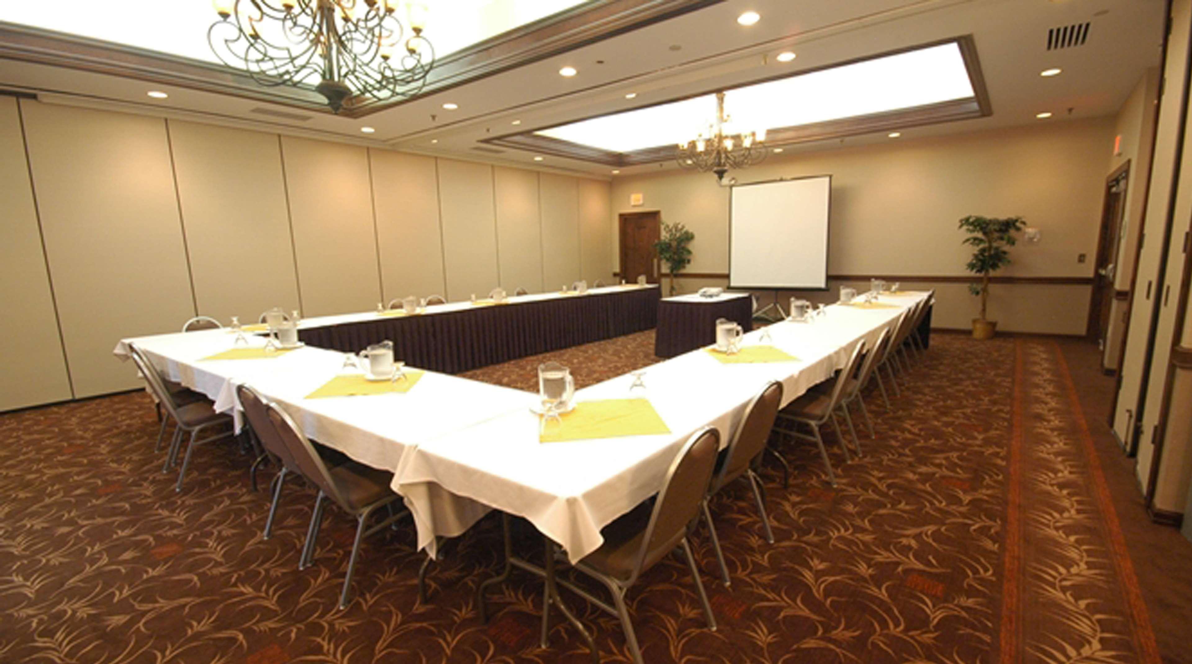 מלון Doubletree By Hilton רוקי מאונט מראה חיצוני תמונה