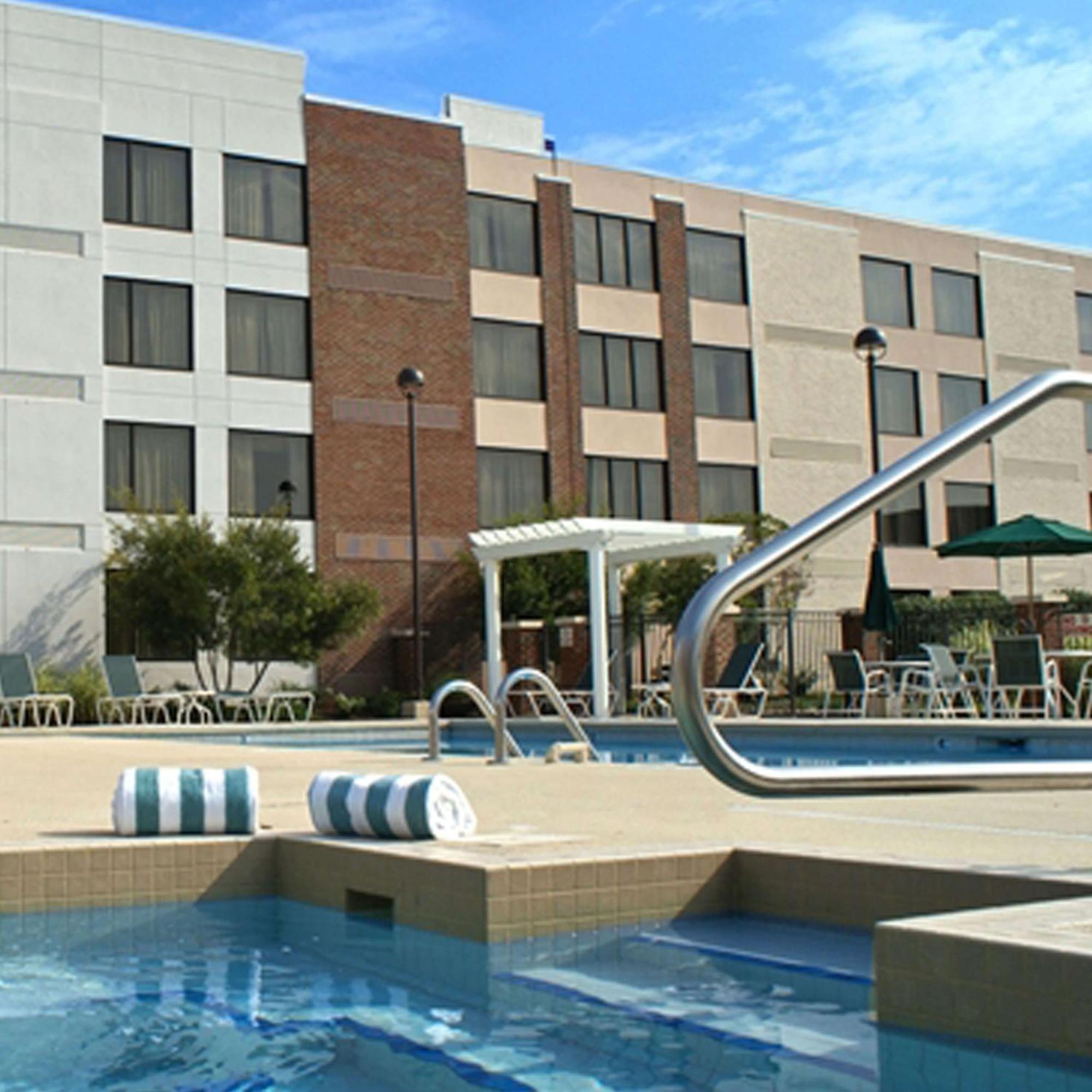 מלון Doubletree By Hilton רוקי מאונט מראה חיצוני תמונה