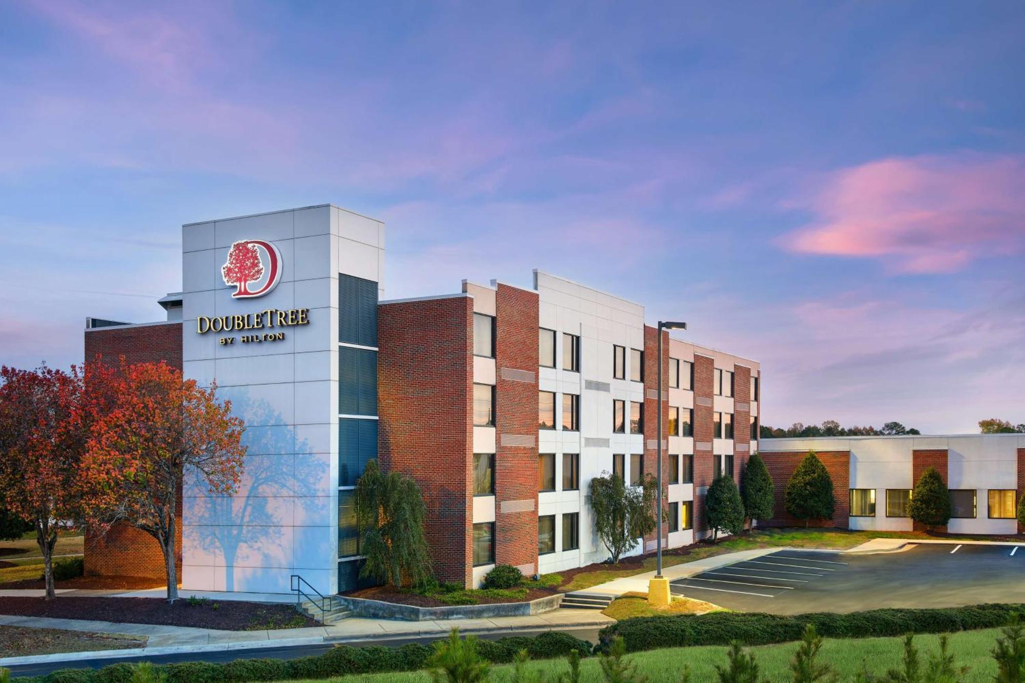 מלון Doubletree By Hilton רוקי מאונט מראה חיצוני תמונה